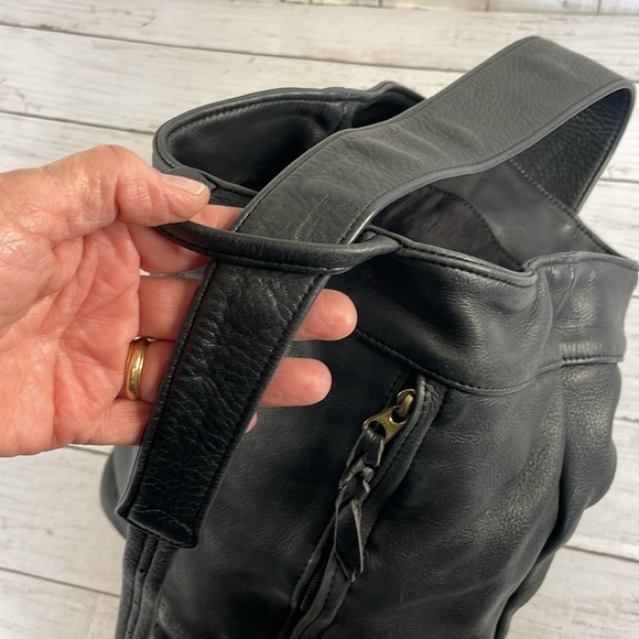 Sven Design Black Napa Leather Sling/Tote - Picture 7 of 15